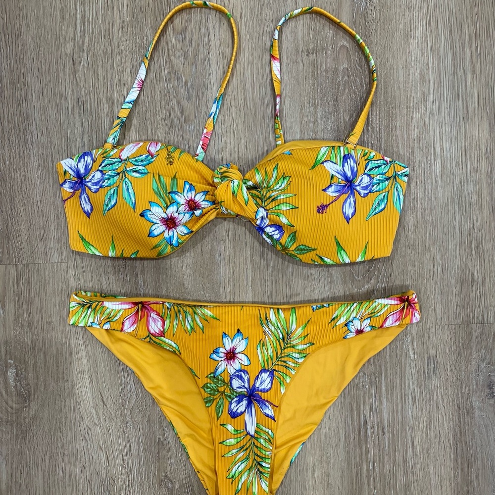 Bikini